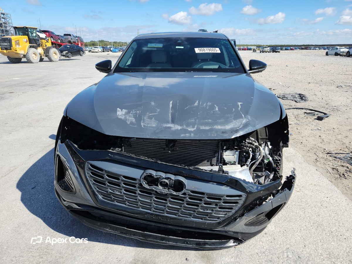 Audi Q8 2024