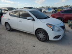 Nissan Versa 2019