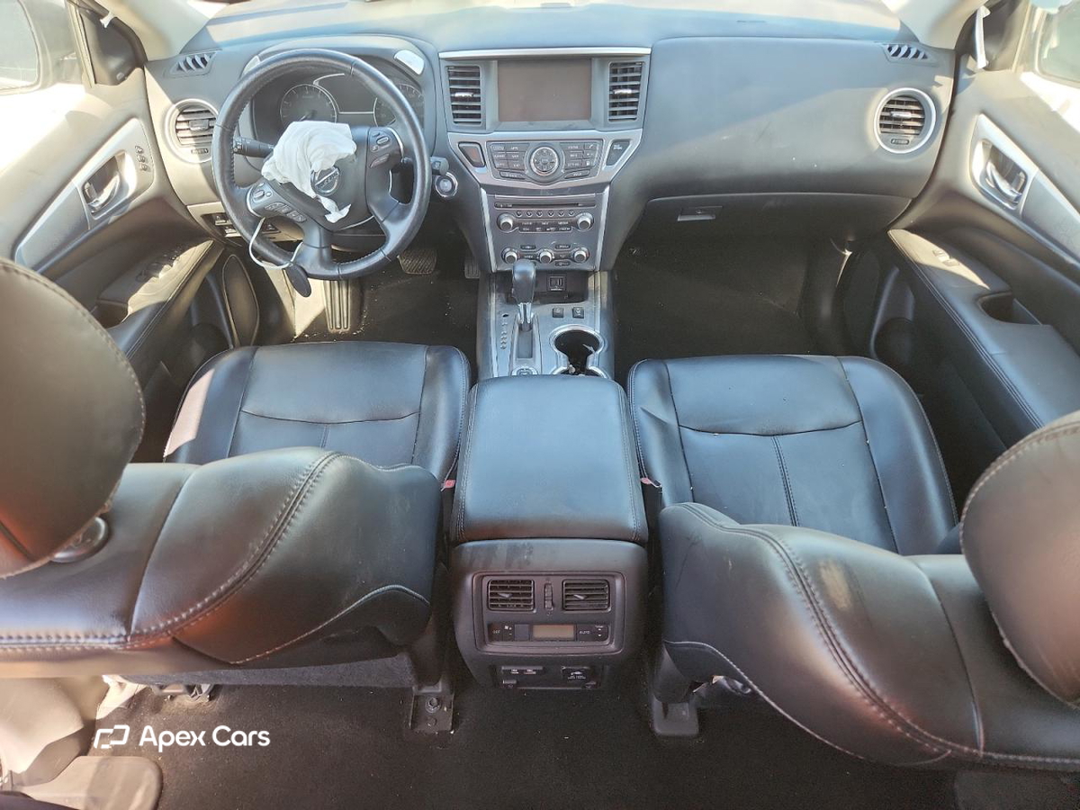 Nissan Pathfinder 2020