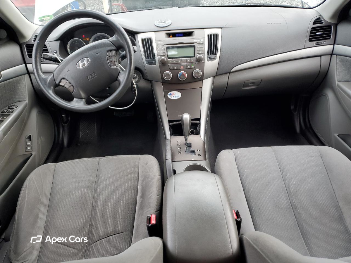 Hyundai Sonata 2010