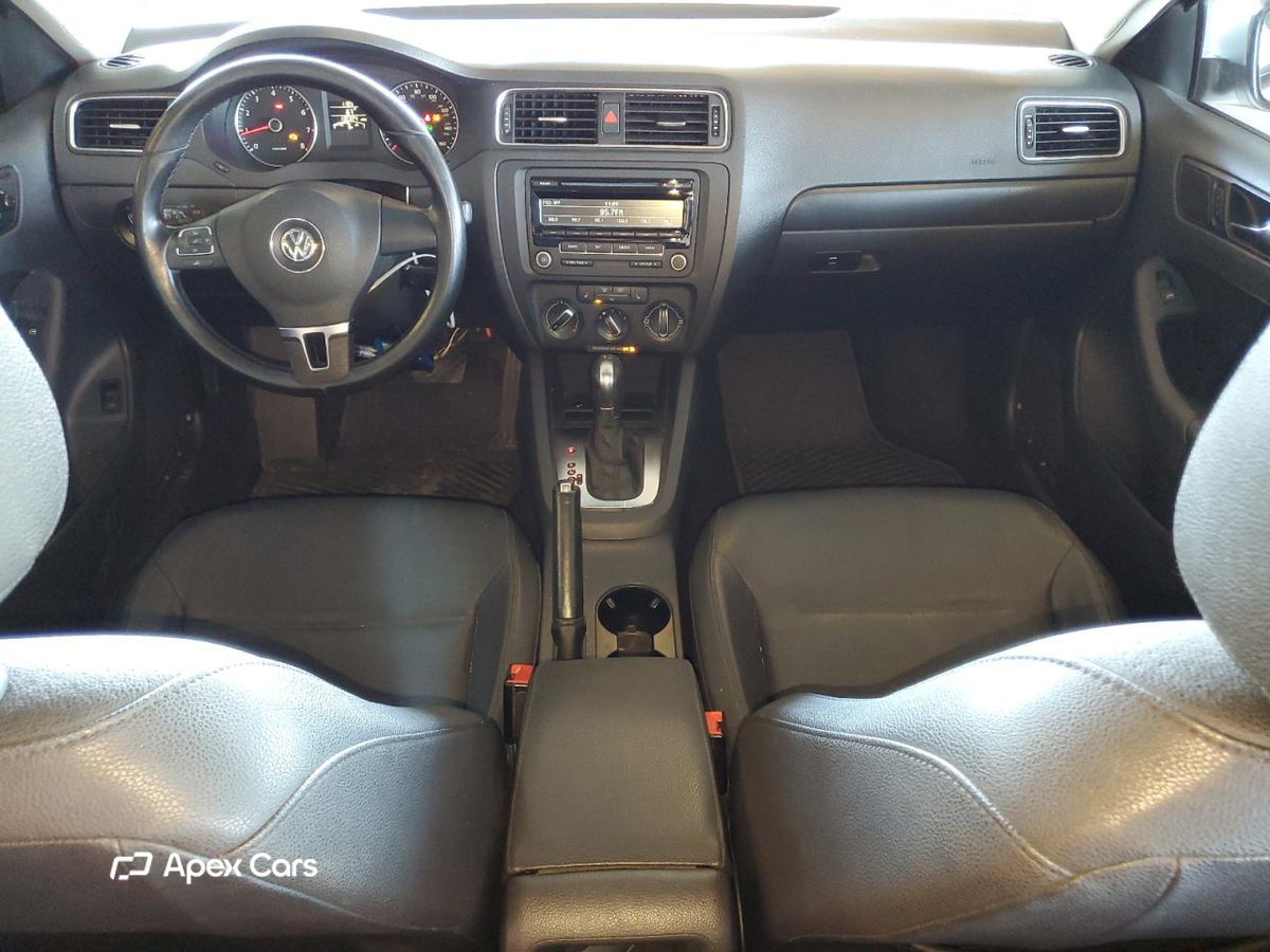 Volkswagen Jetta 2012