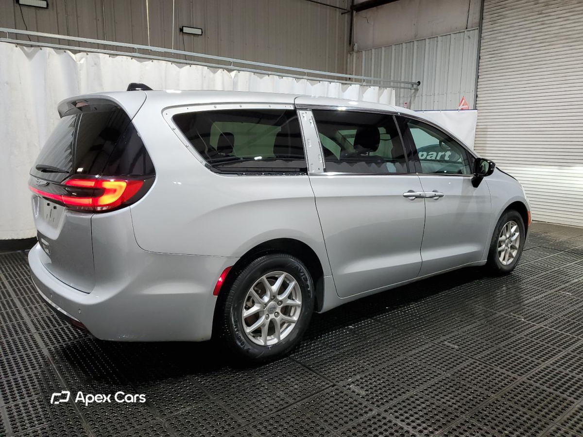 Chrysler Pacifica 2024