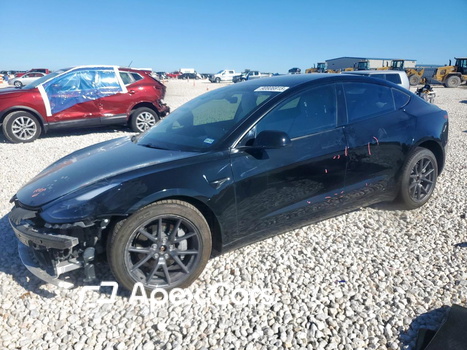 Tesla Model 3 2021 - Image 1 of 14