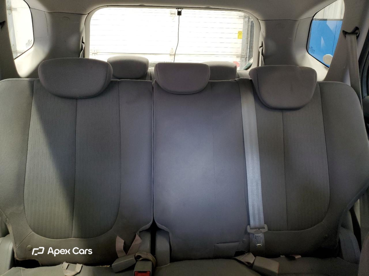 Kia Rondo 2009