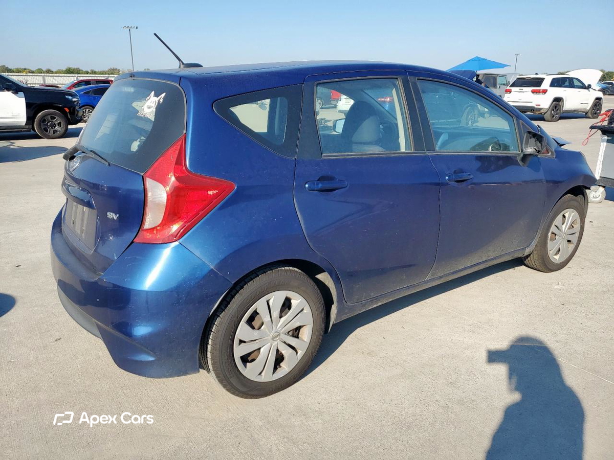 Nissan Versa 2018