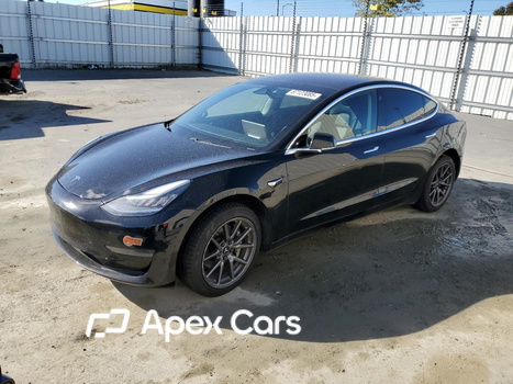 Tesla Model 3 2019 - Image 1 of 13