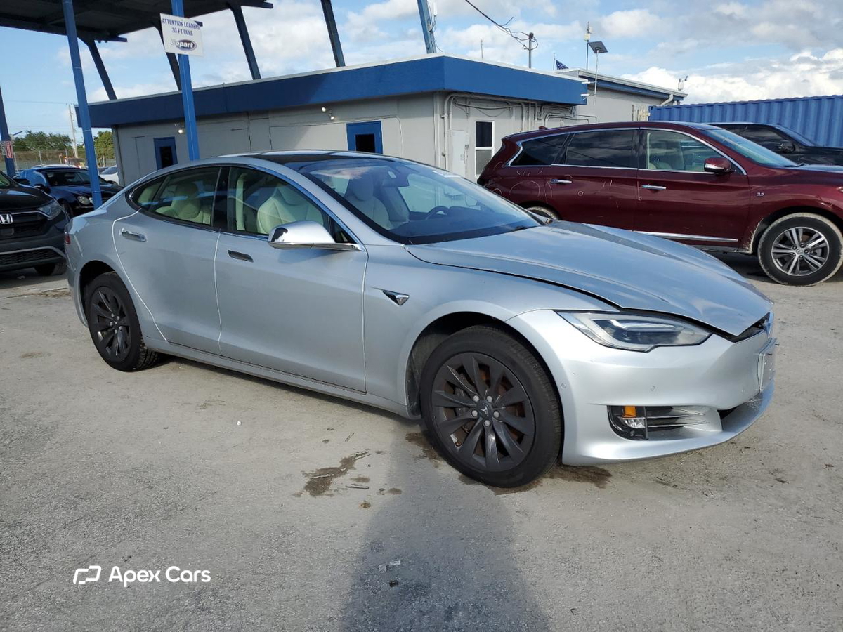 Tesla Model S 2017