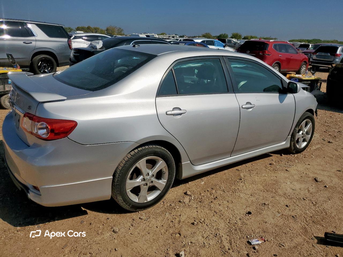 Toyota Corolla 2012