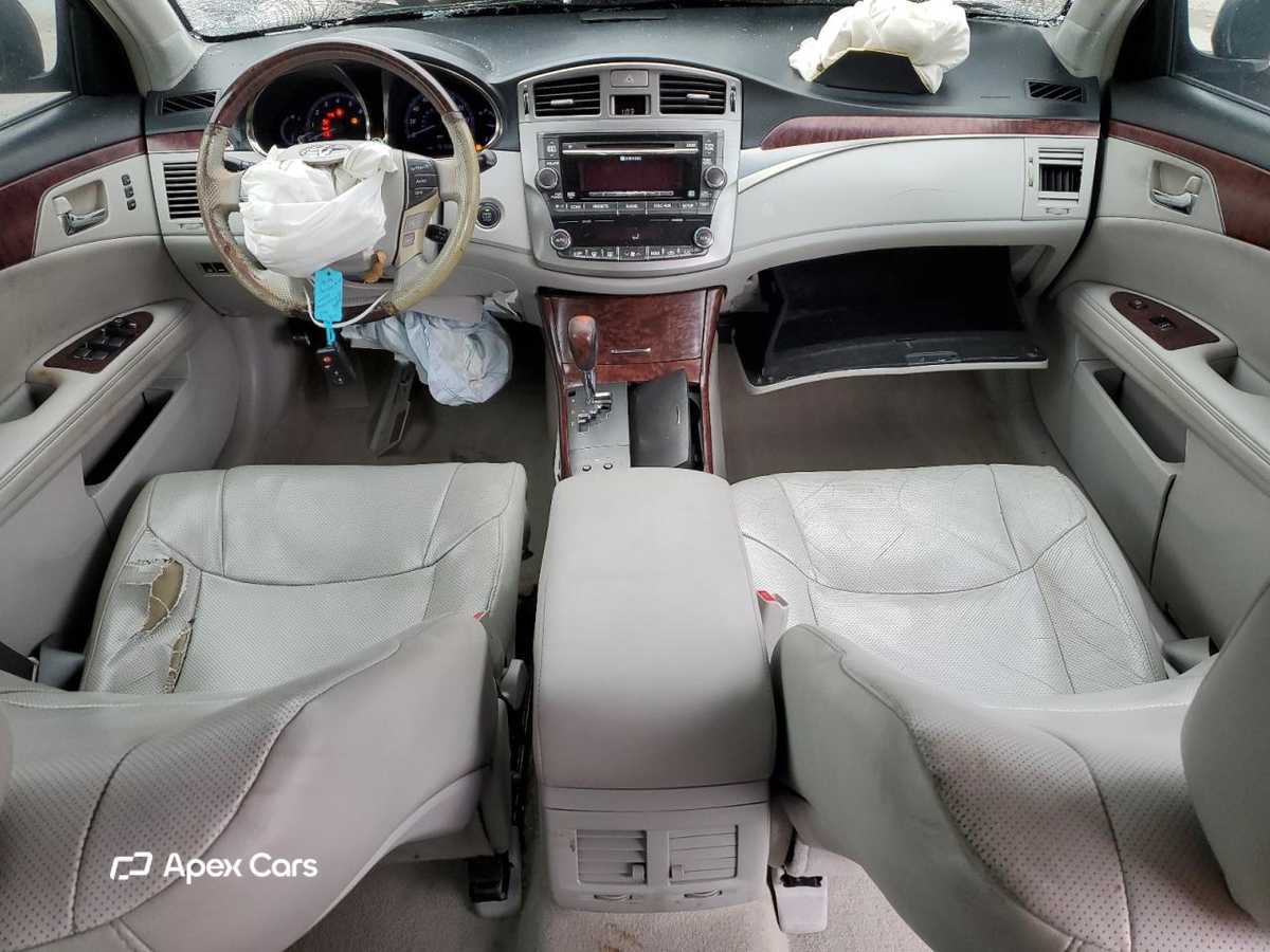 Toyota Avalon 2012
