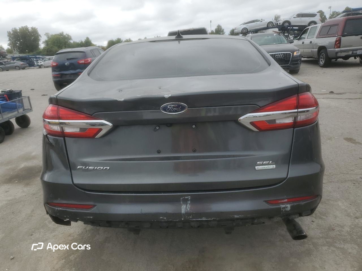 Ford Fusion 2020