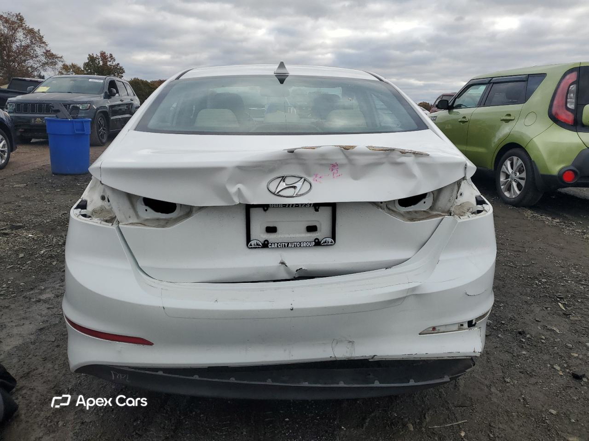 Hyundai Elantra 2017