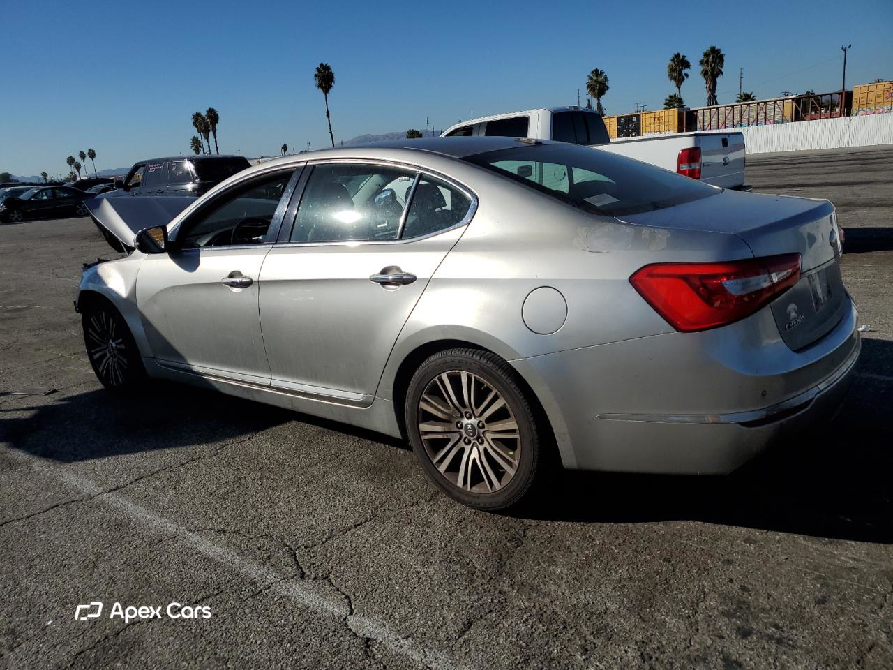 Kia Cadenza 2014
