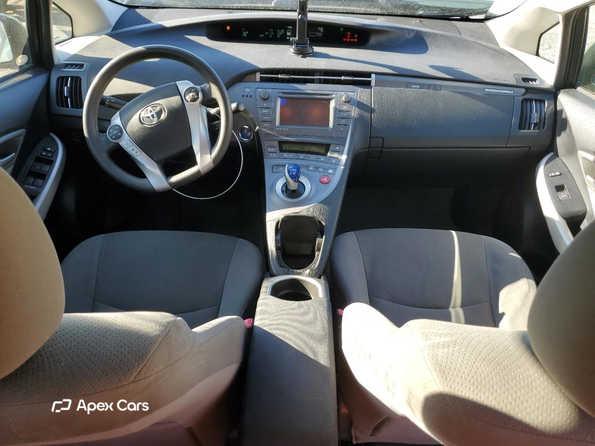 Toyota Prius 2012