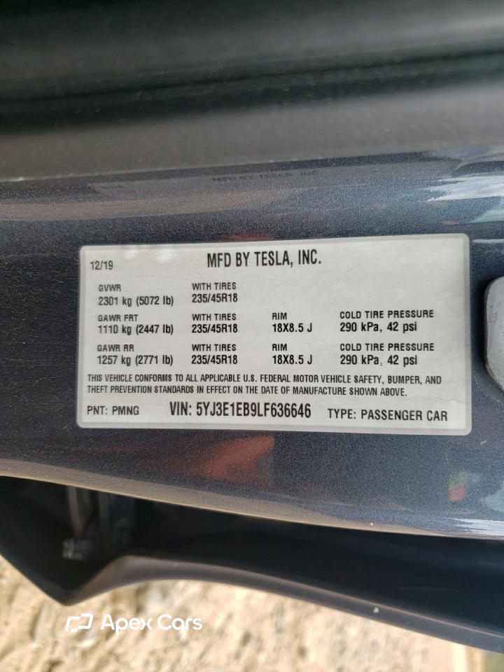 Tesla Model 3 2020