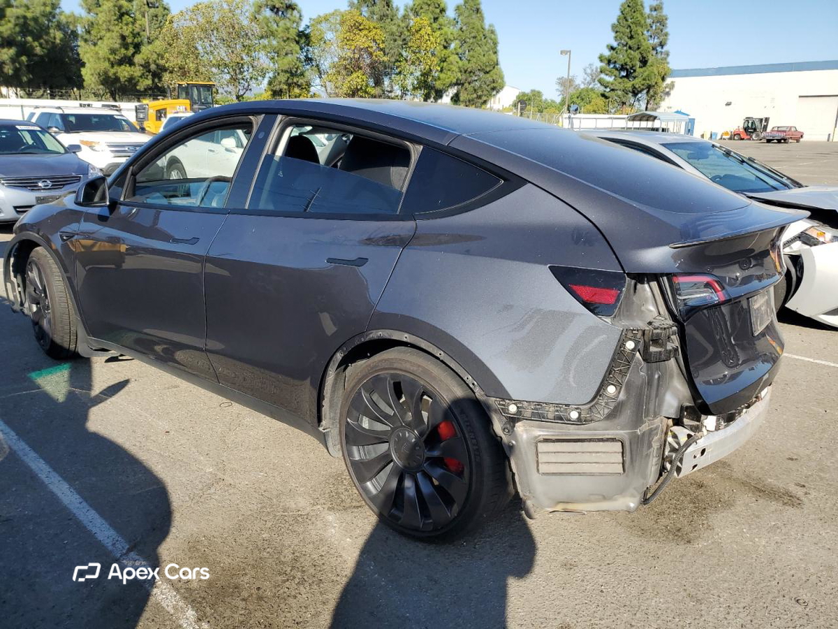 Tesla Model Y 2022