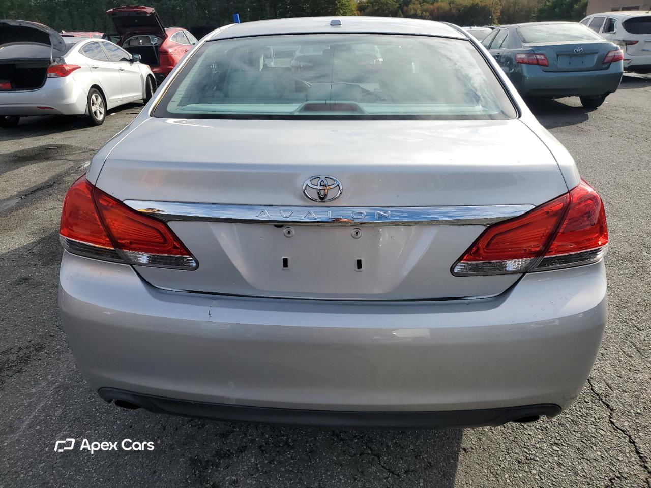 Toyota Avalon 2011