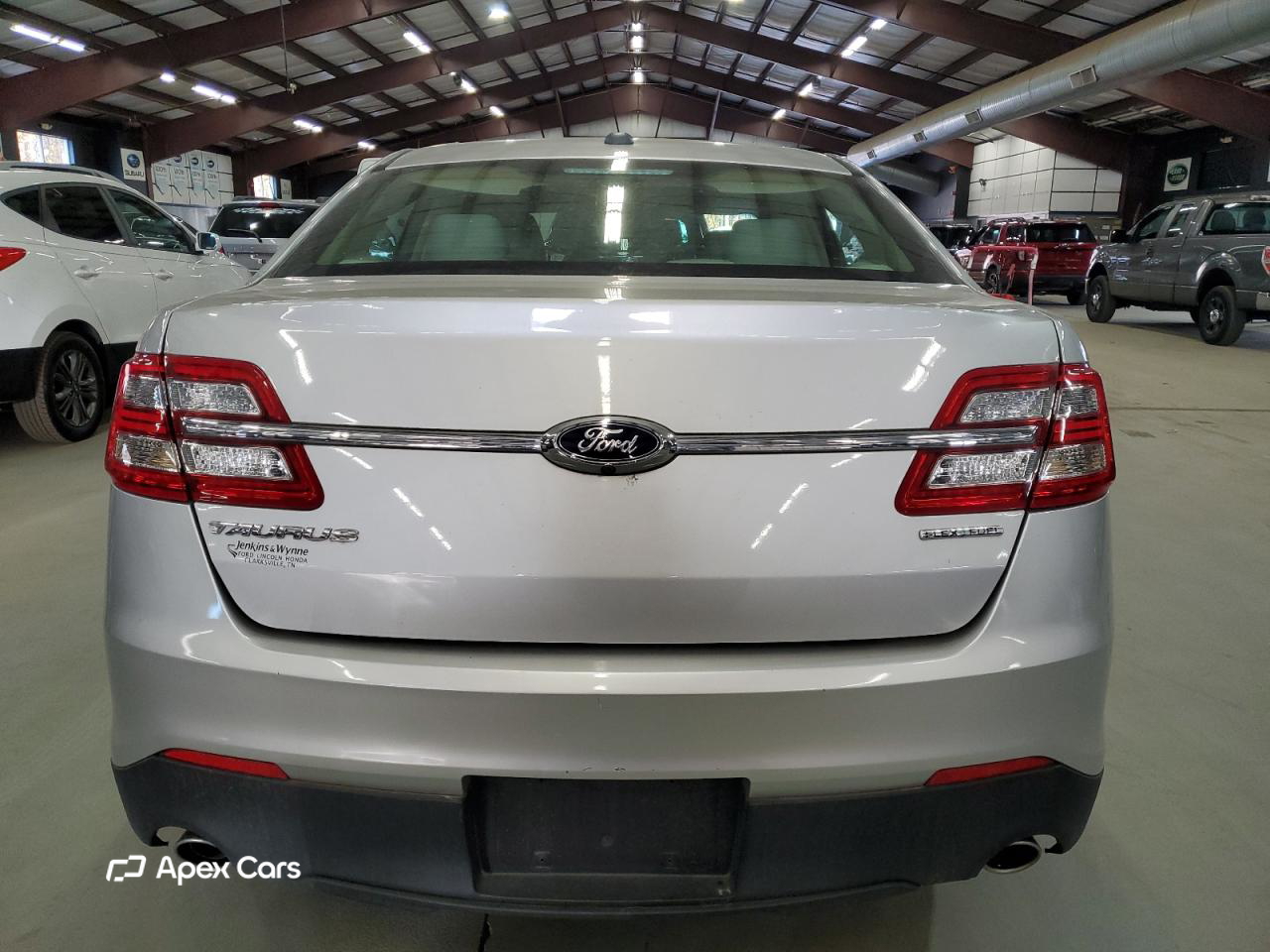 Ford Taurus 2016