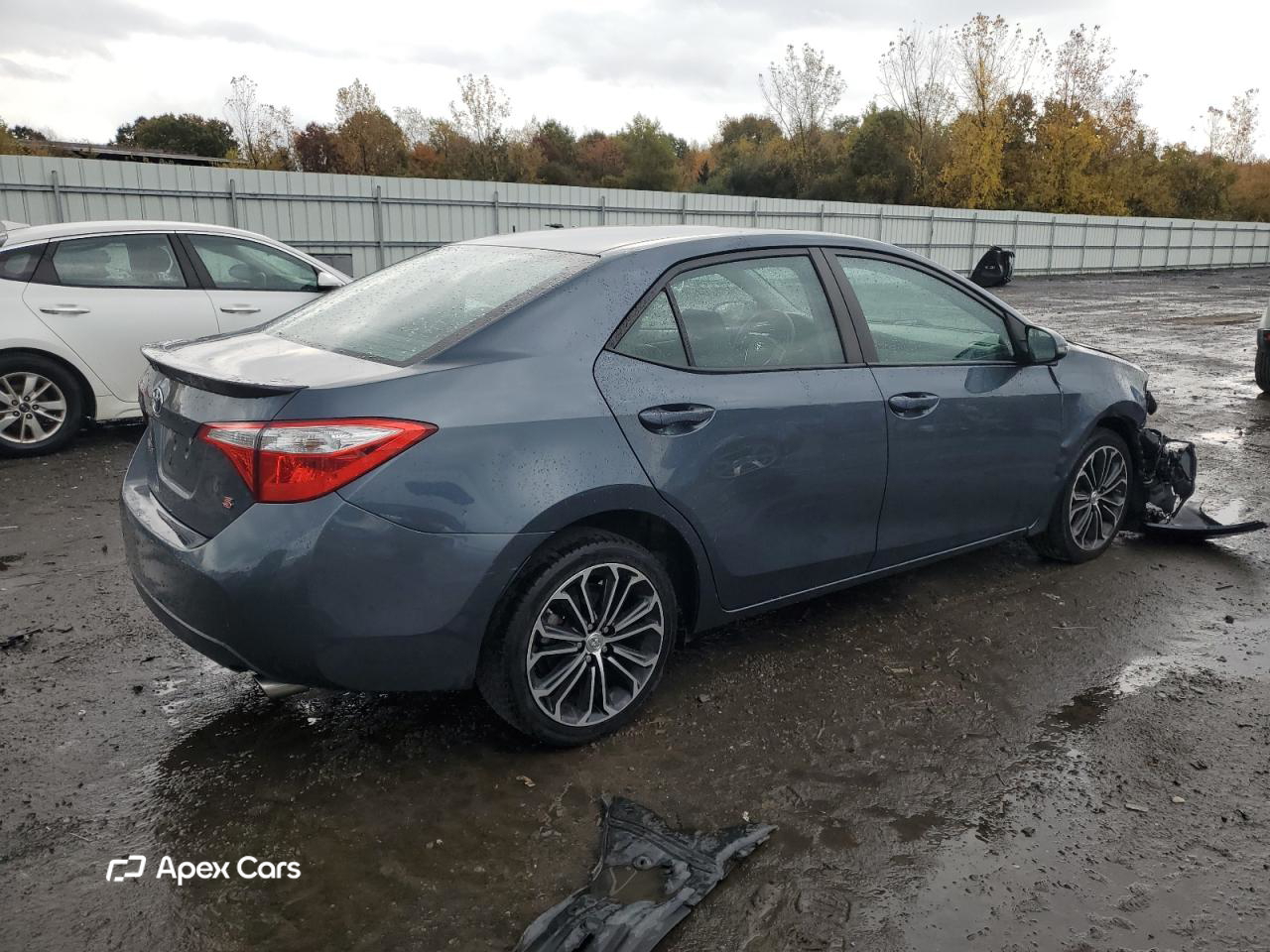 Toyota Corolla 2015