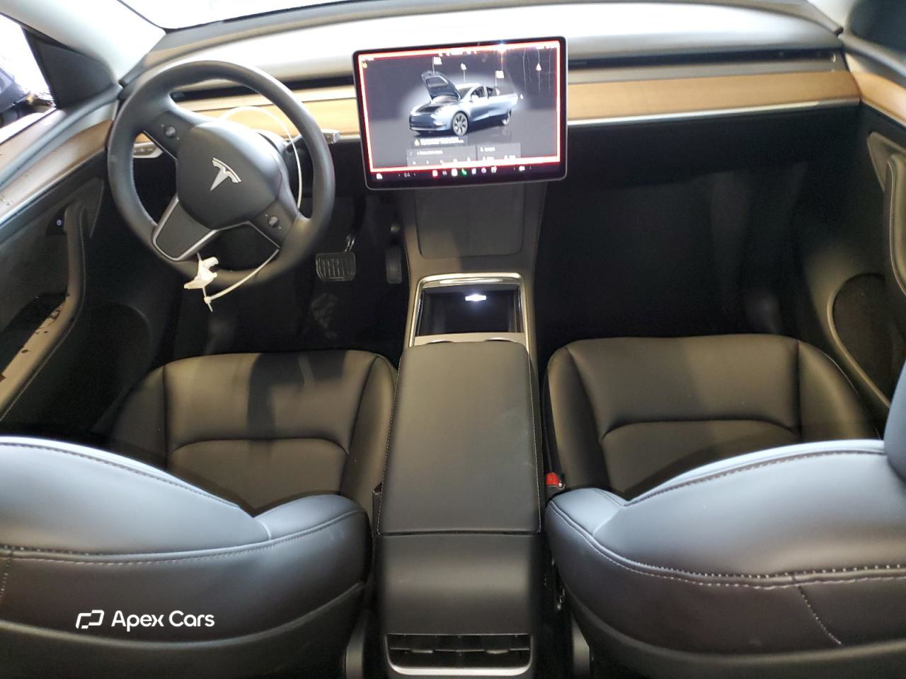 Tesla Model Y 2025