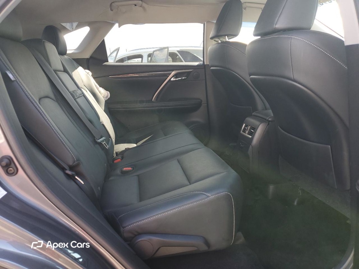 Lexus RX 2019