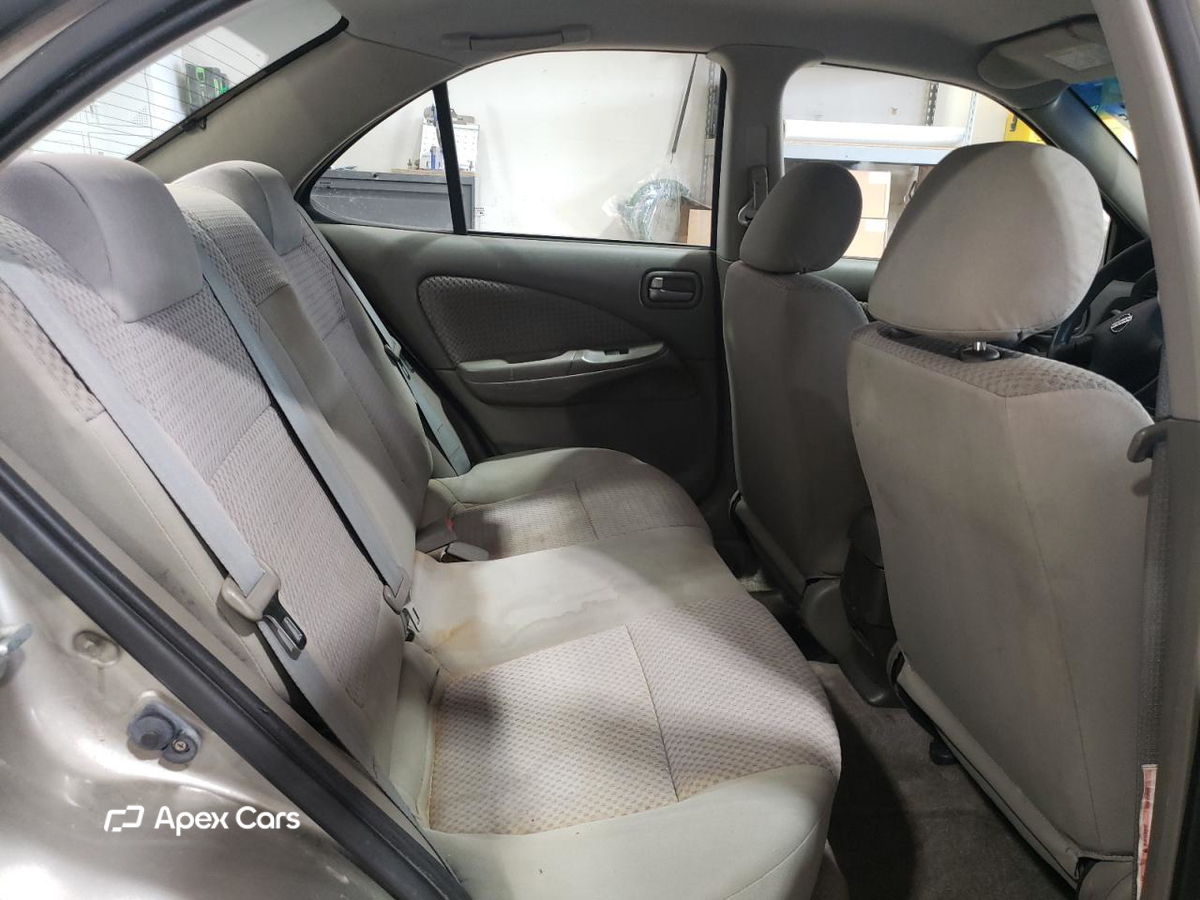 Nissan Sentra 2004