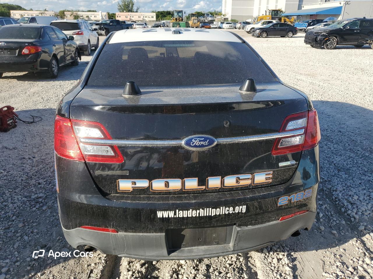Ford Taurus 2015