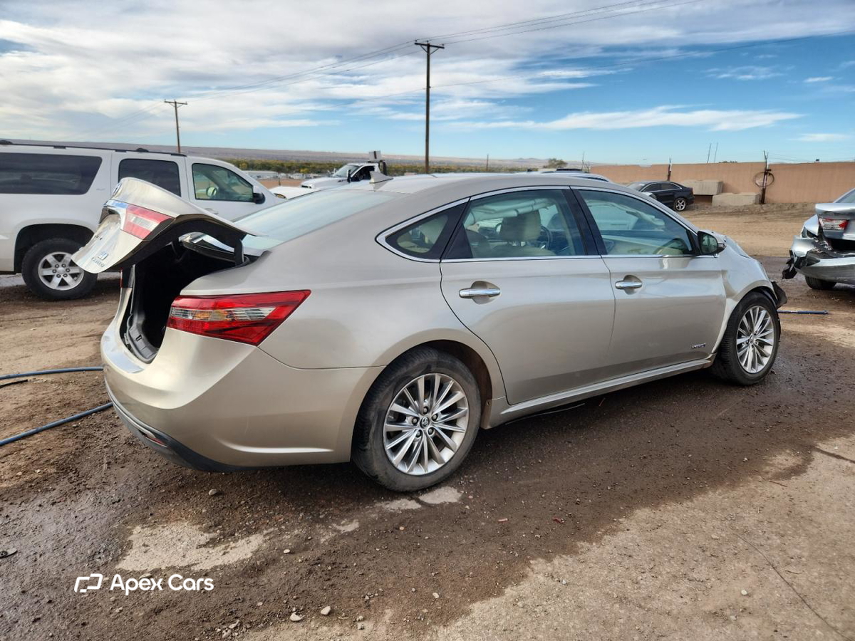 Toyota Avalon 2016