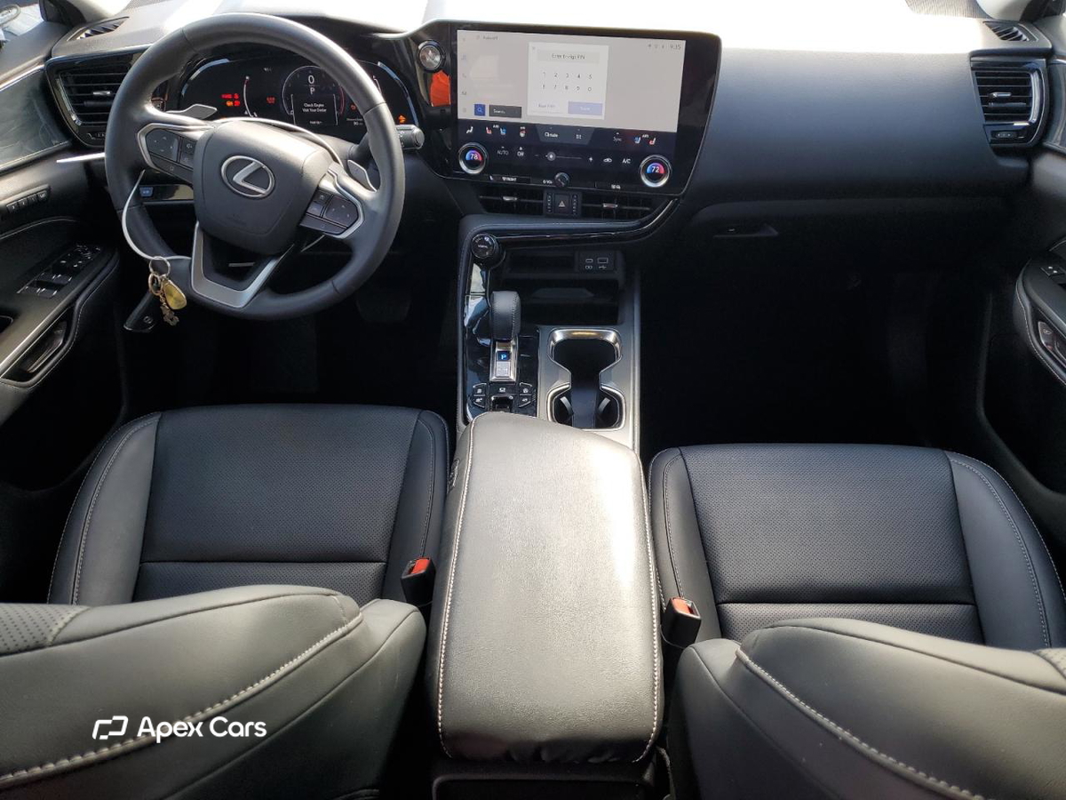 Lexus NX 2022