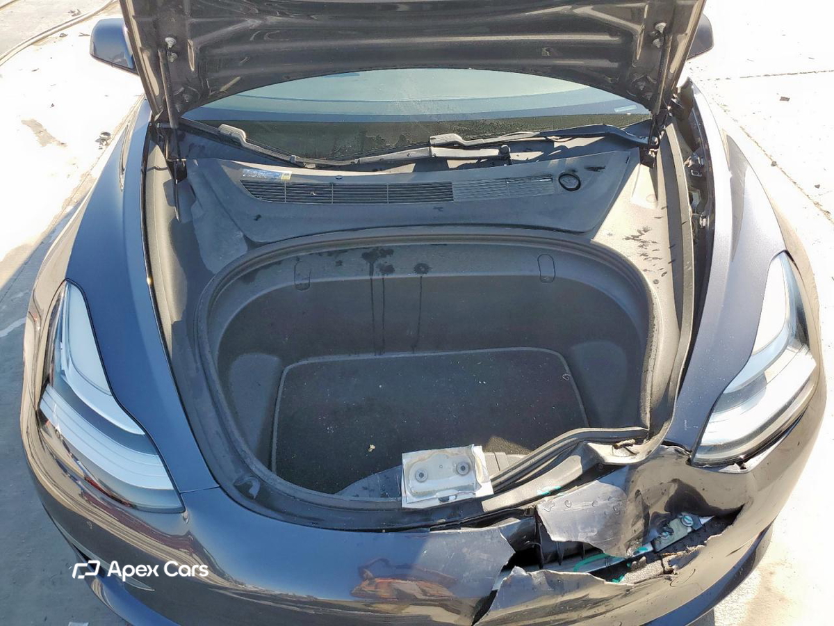 Tesla Model 3 2018