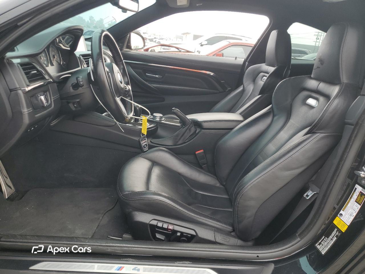 BMW M4 2015