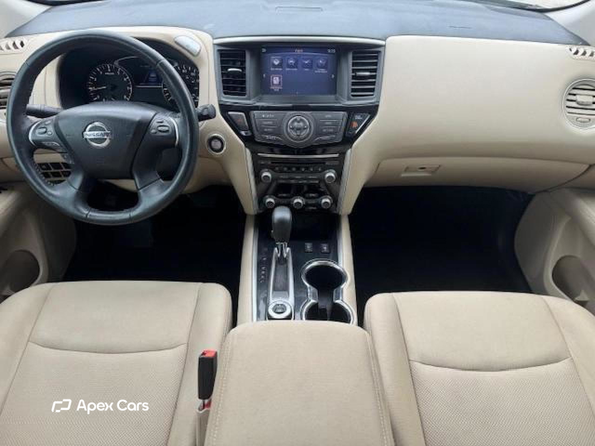 Nissan Pathfinder 2017