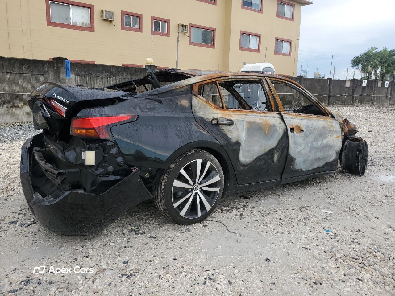 Nissan Altima 2020