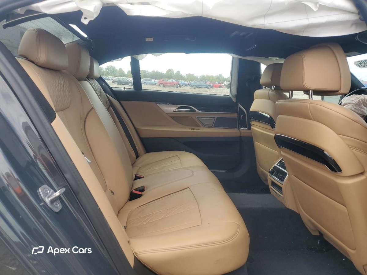 BMW Series 7 2022