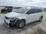 Chrysler Pacifica 2017