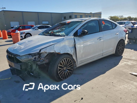 Hyundai Elantra 2017 - Image 1 of 12