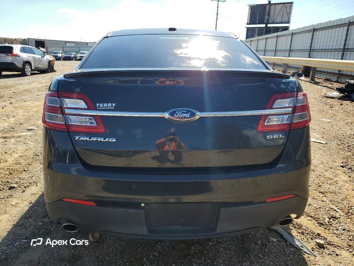 Ford Taurus 2014