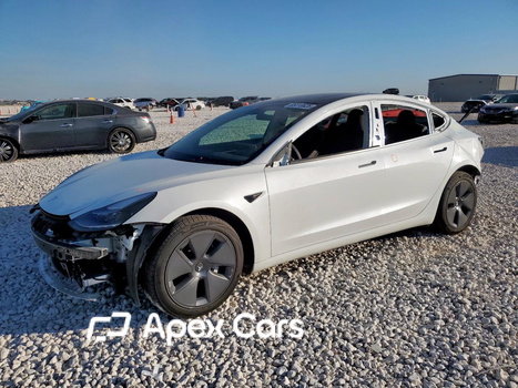 Tesla Model 3 2022 - Image 1 of 14