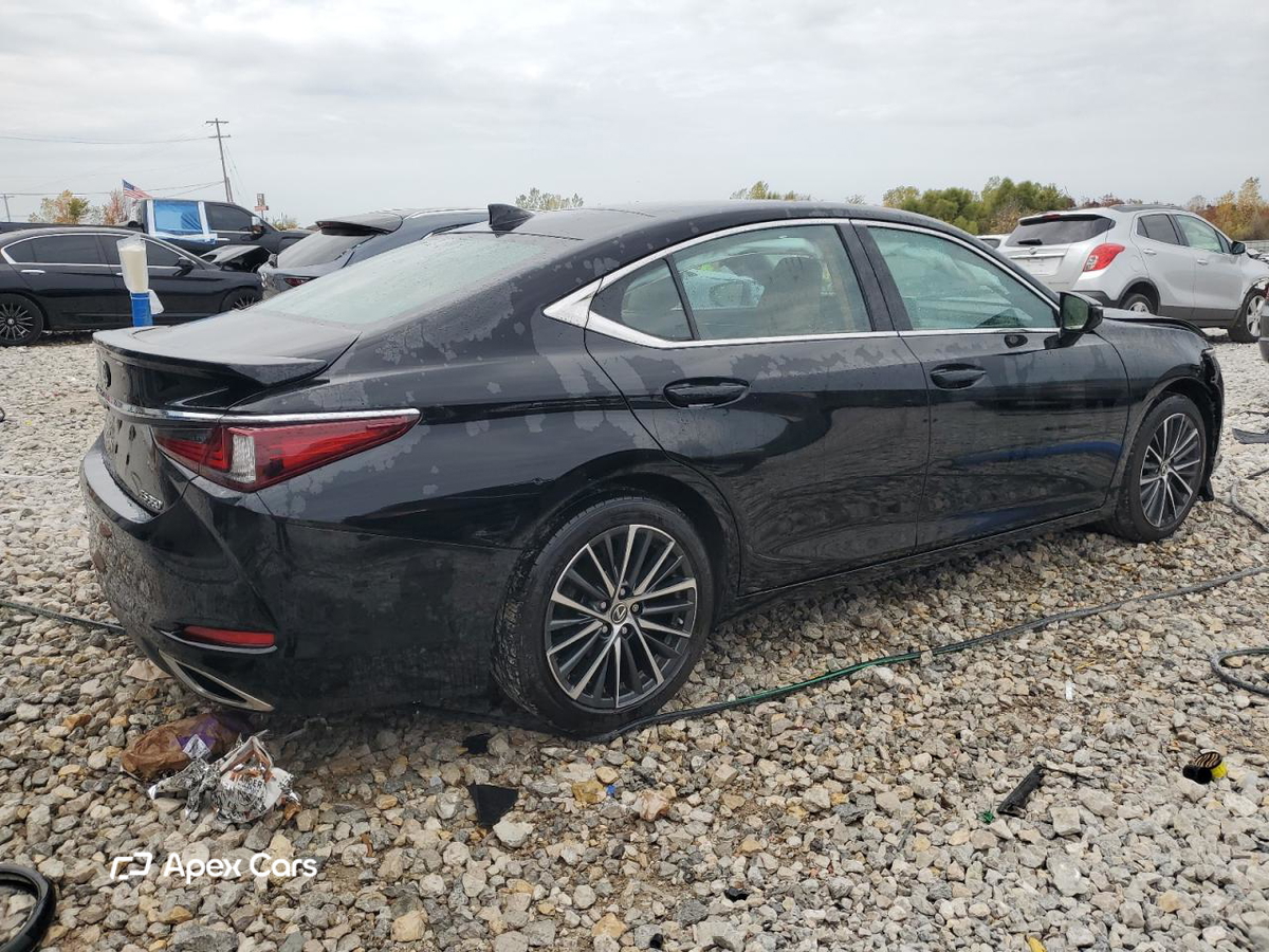 Lexus ES 2022