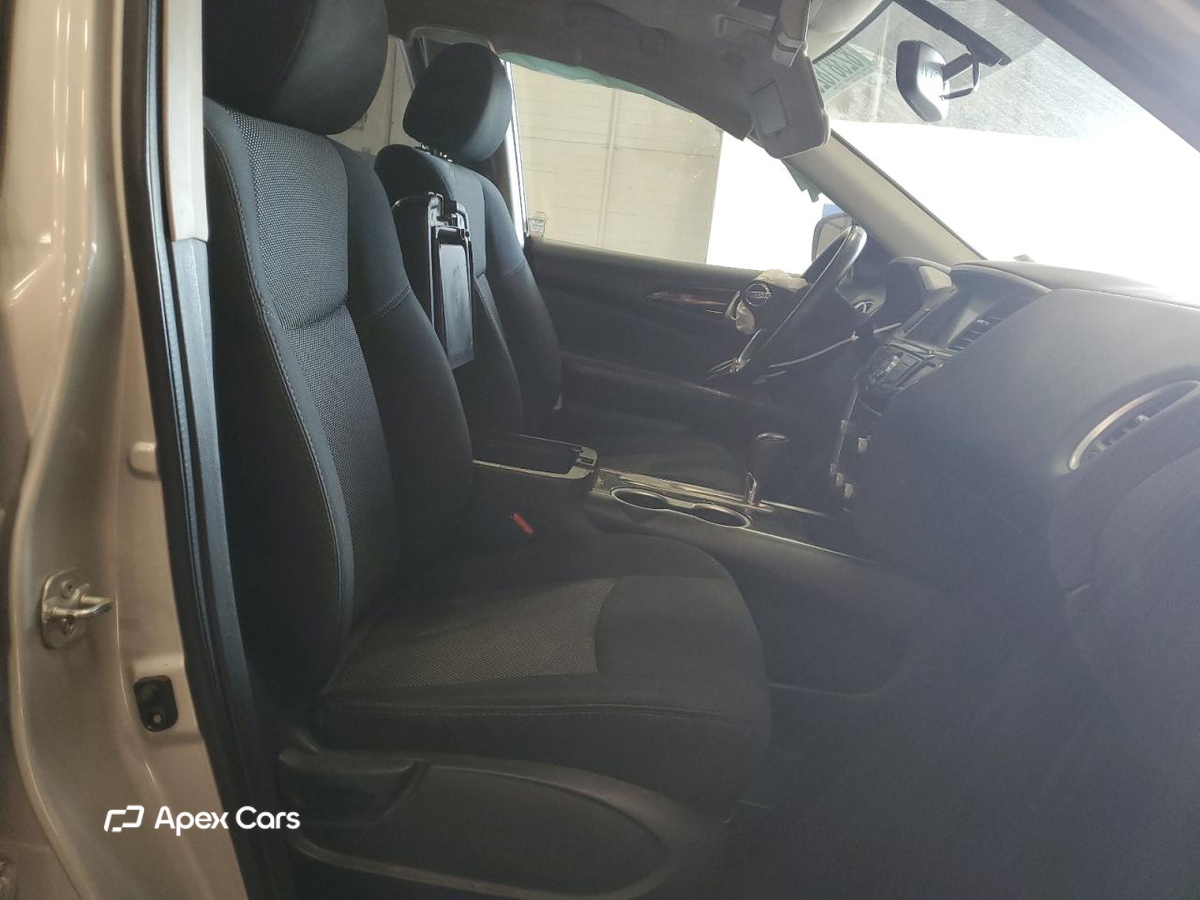 Nissan Pathfinder 2018