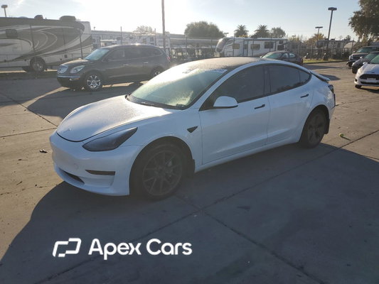 Tesla Model 3 2023 - Image 1 of 14