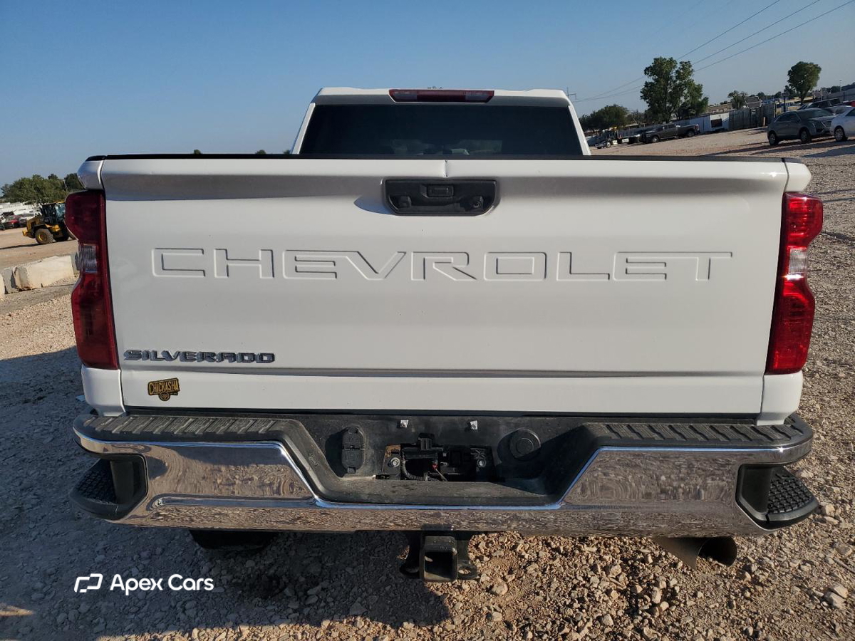 Chevrolet Silverado 2023