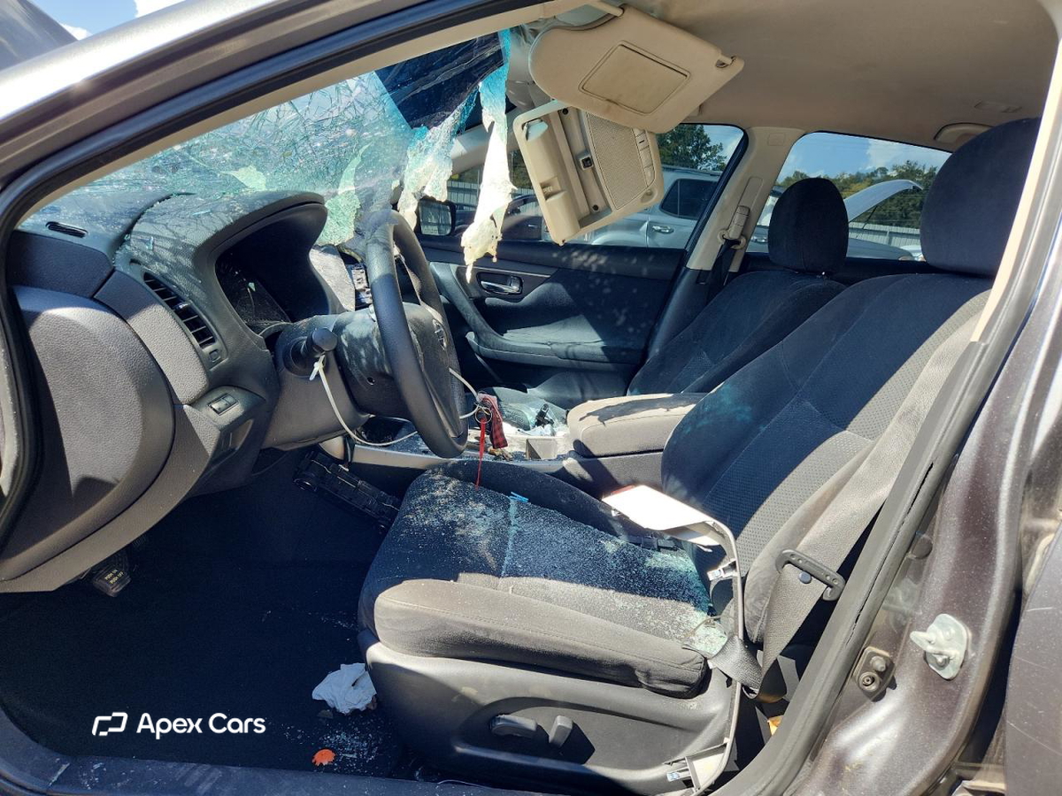 Nissan Altima 2015