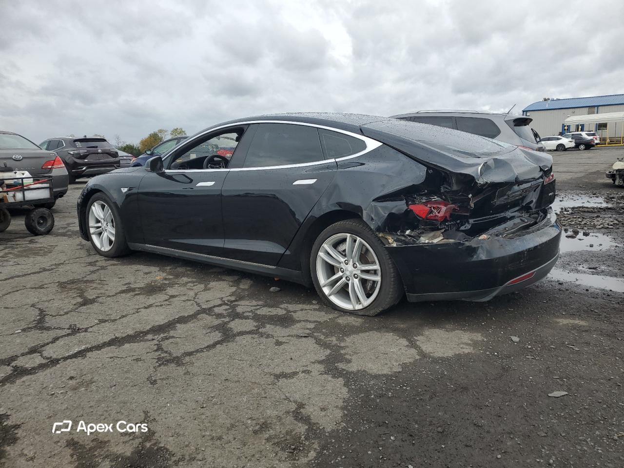 Tesla Model S 2015