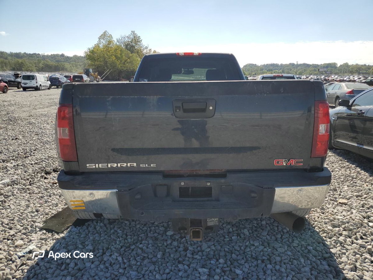 GMC Sierra 2013