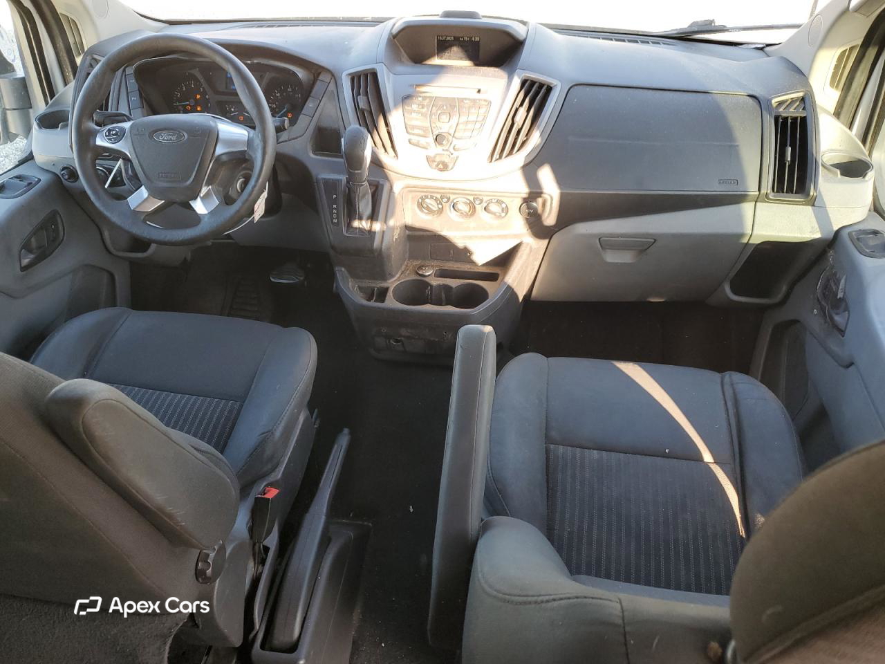 Ford Transit 2015
