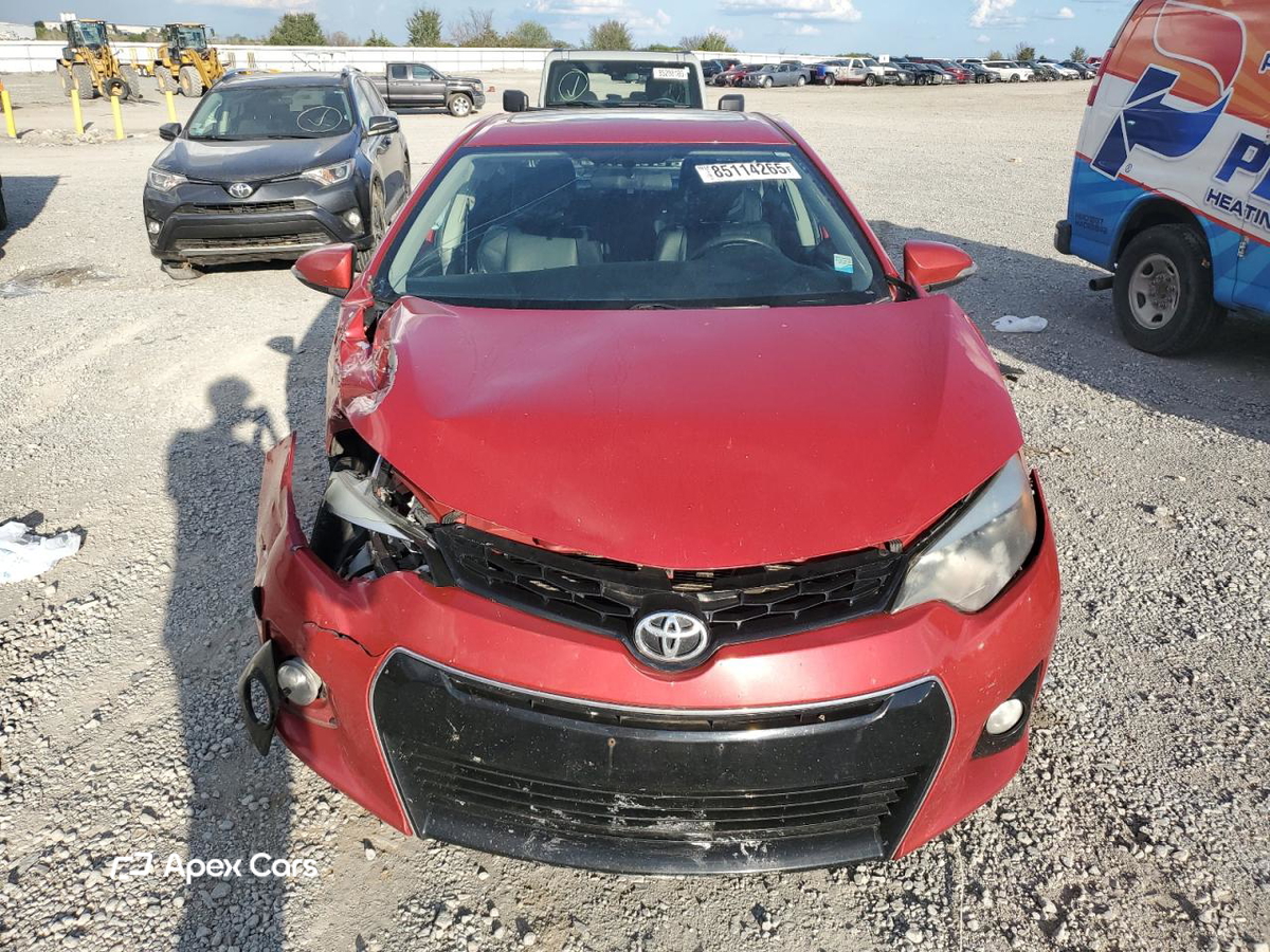 Toyota Corolla 2015