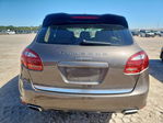 Porsche Cayenne 2011