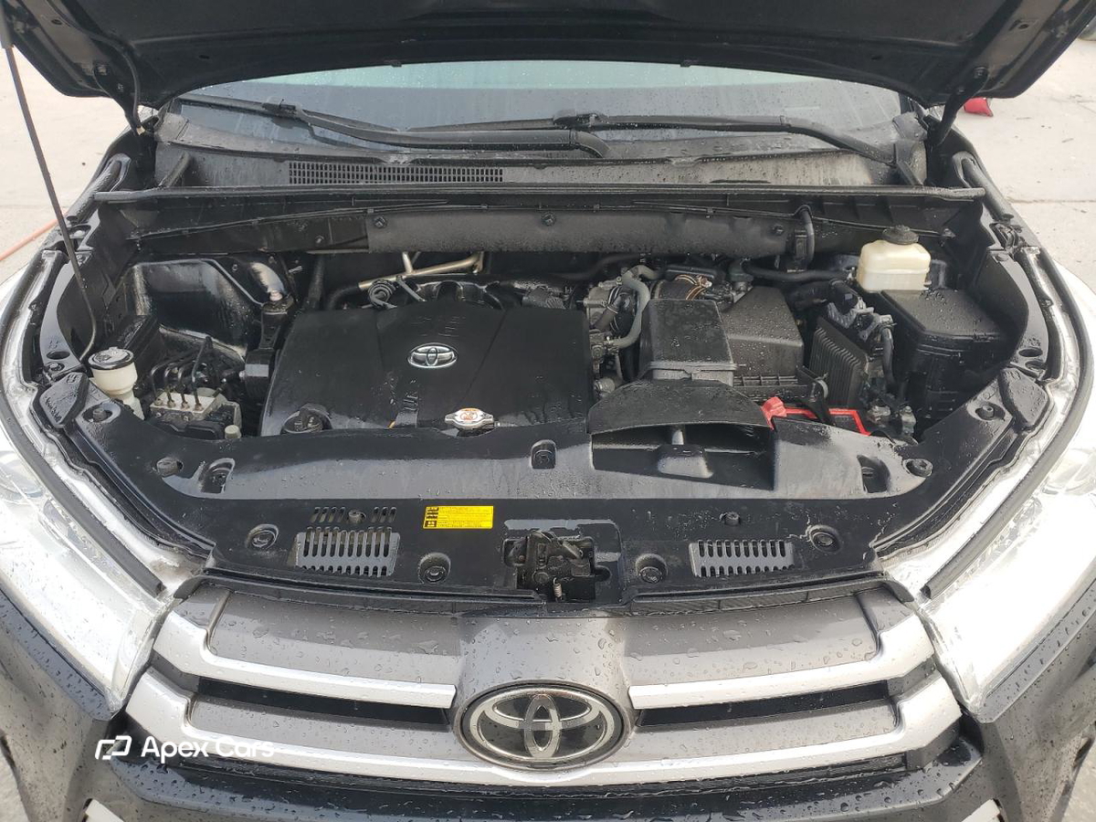 Toyota Highlander 2018