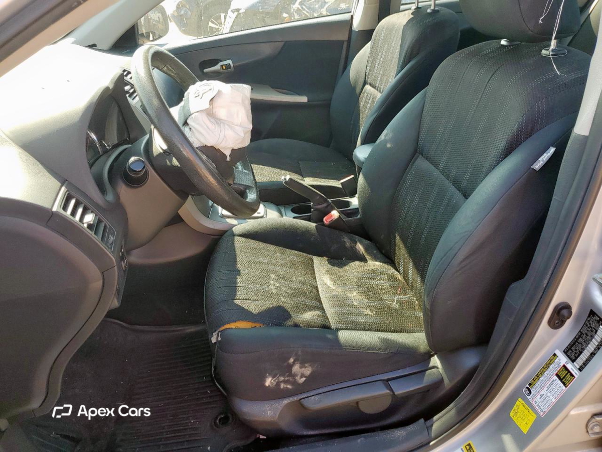 Toyota Corolla 2012
