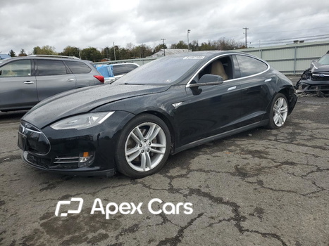 Tesla Model S 2015 - Image 1 of 12